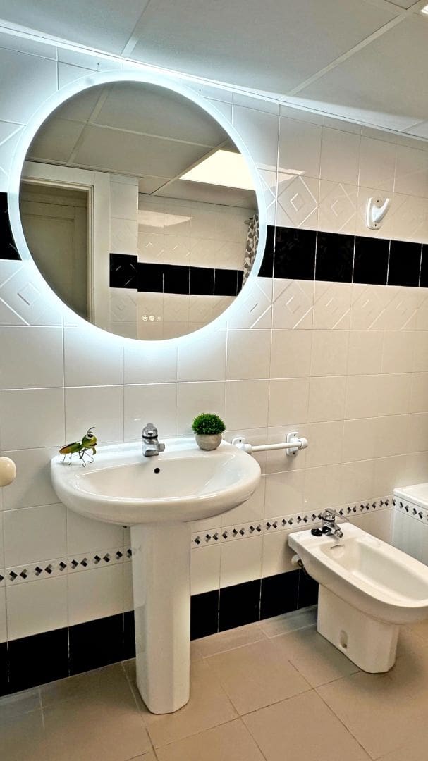 1 Zimmer Apartment zu vermieten in Gandia mit Pool - 555 € (Ref: 8879344)