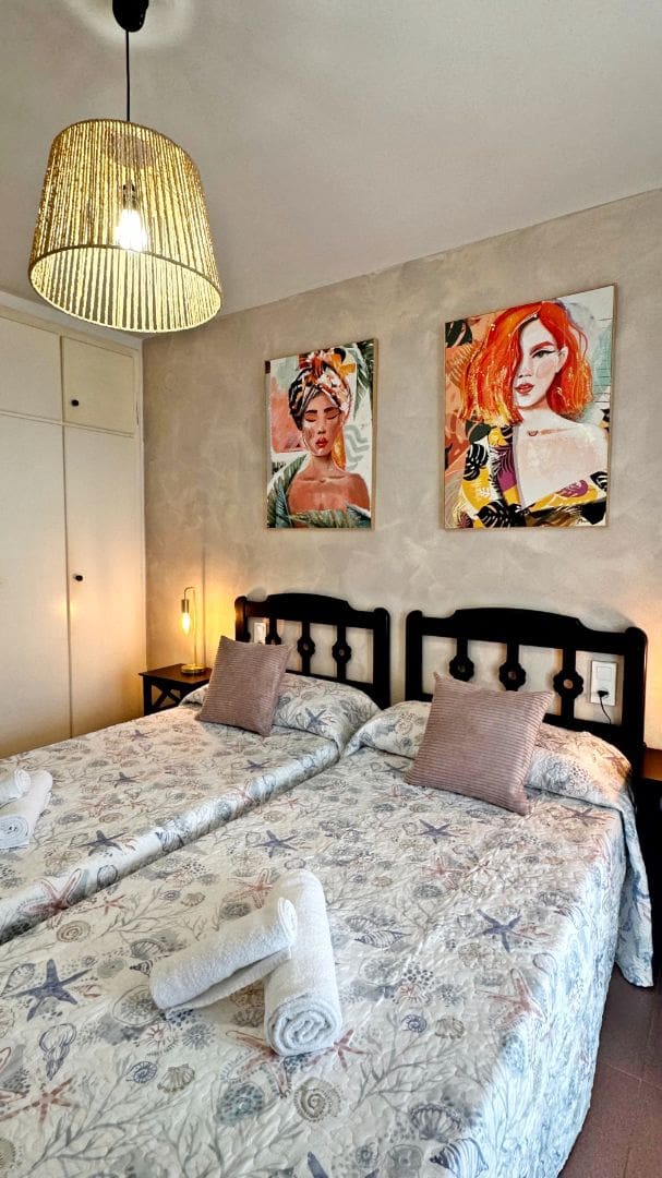 1 Zimmer Apartment zu vermieten in Gandia mit Pool - 555 € (Ref: 8879344)