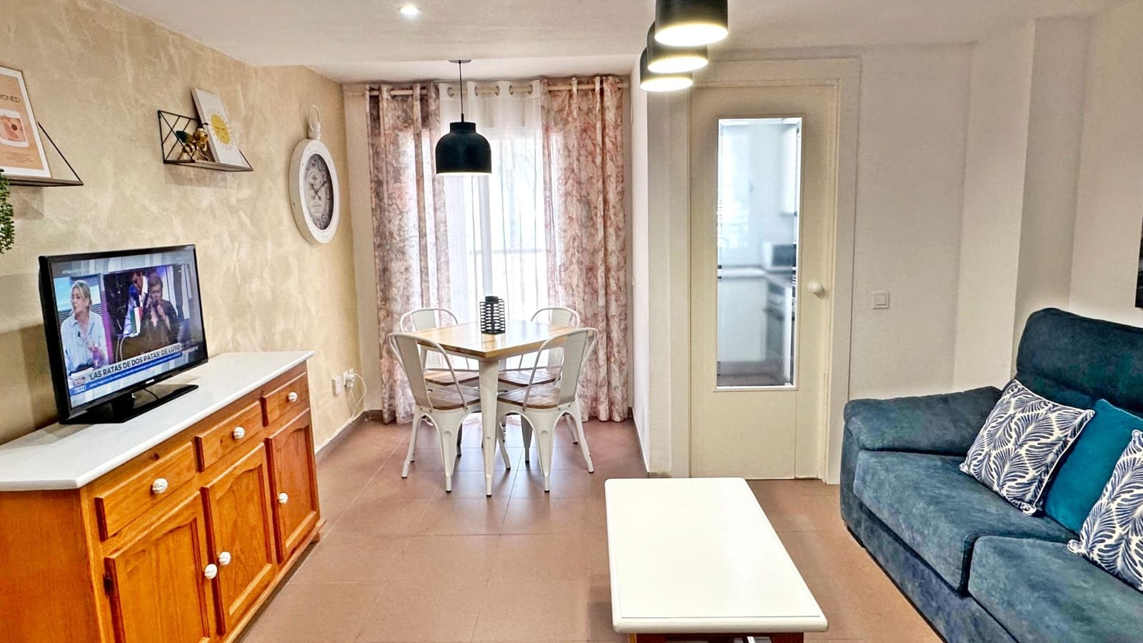 1 Zimmer Apartment zu vermieten in Gandia mit Pool - 555 € (Ref: 8879344)