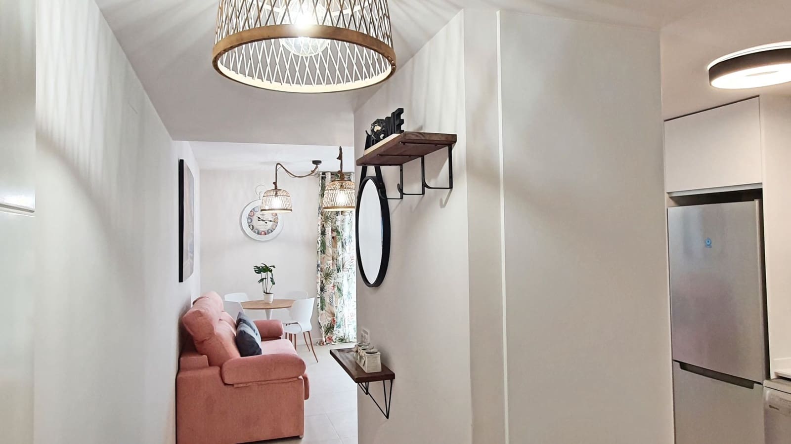 1 soveværelse Lejlighed til leje i Oliva med swimmingpool garage - € 750 (Ref: 8907097)