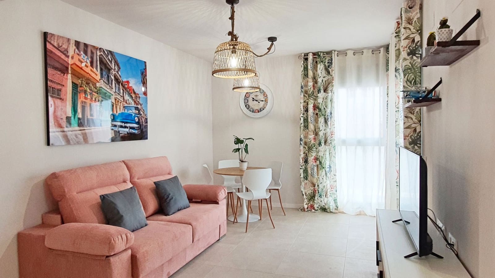 1 soveværelse Lejlighed til leje i Oliva med swimmingpool garage - € 750 (Ref: 8907097)