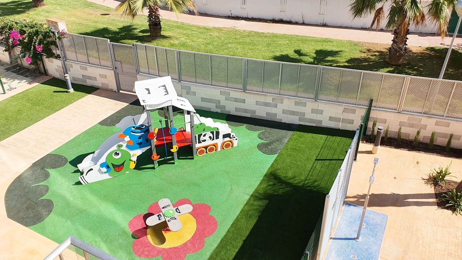 1 soveværelse Lejlighed til leje i Oliva med swimmingpool garage - € 750 (Ref: 8907097)