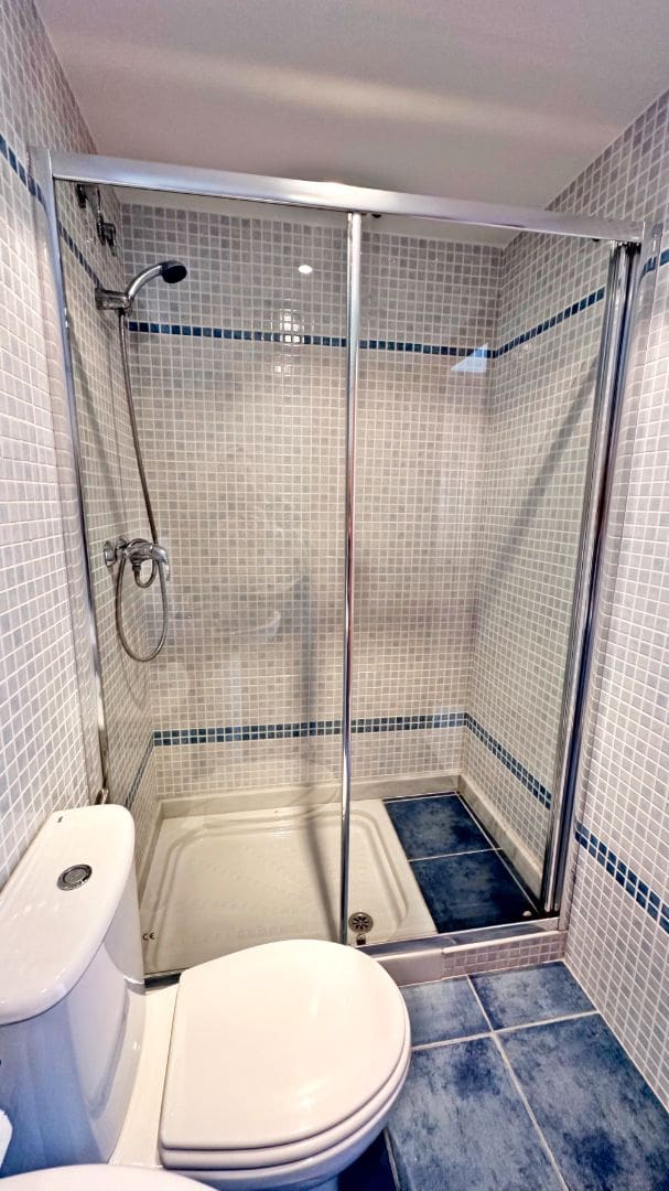 2 soveværelse Lejlighed til leje i Gandia med swimmingpool garage - € 550 (Ref: 8907099)