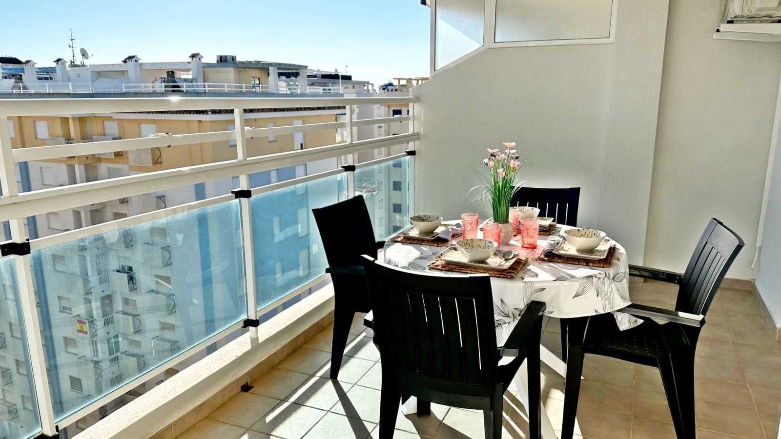 2 soveværelse Lejlighed til leje i Gandia med swimmingpool garage - € 550 (Ref: 8907099)