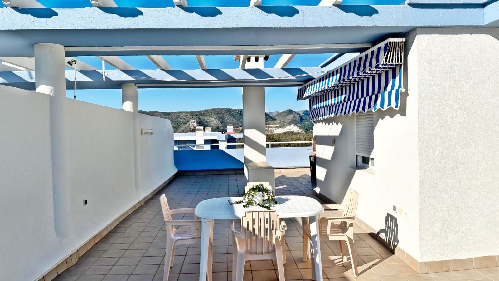 2 soveværelse Lejlighed til leje i Gandia med swimmingpool garage - € 550 (Ref: 8907099)