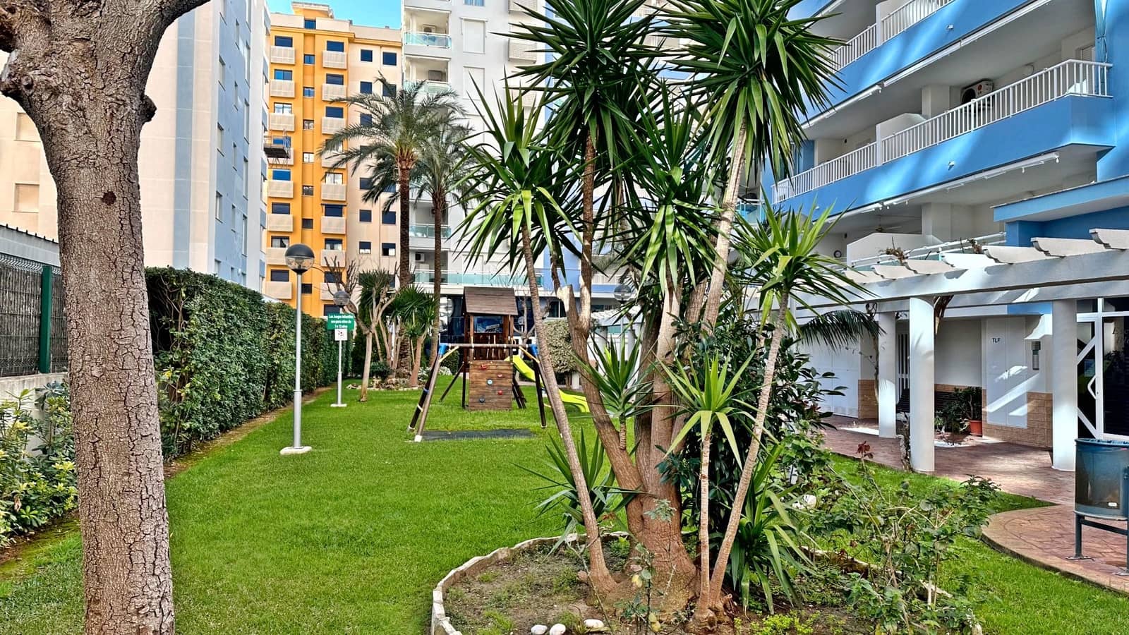 2 soveværelse Lejlighed til leje i Gandia med swimmingpool garage - € 550 (Ref: 8907099)