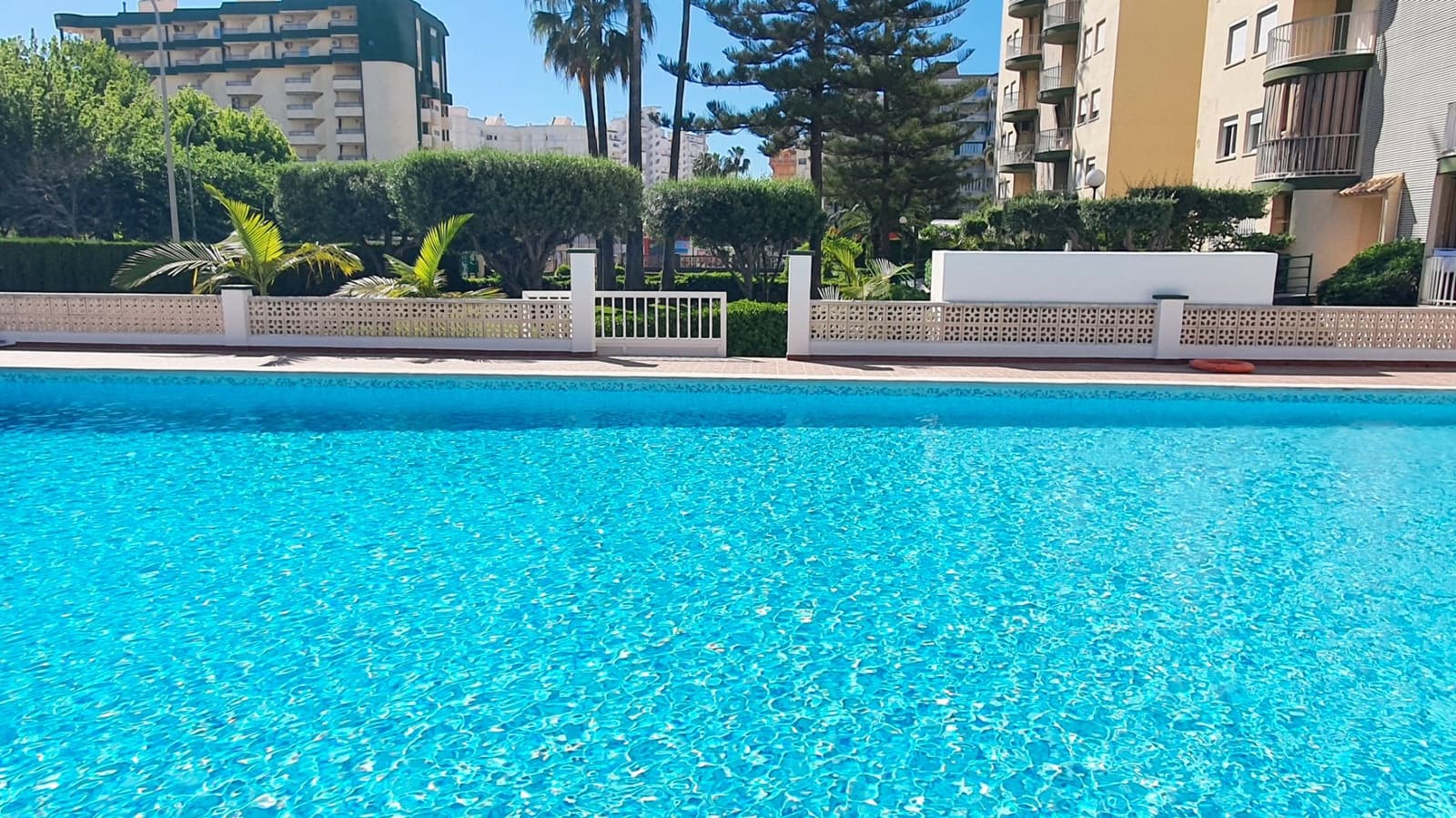 3 bedroom Beach Apartment for sale in Gandia with pool garage - € 205,000 (Ref: 9391047)