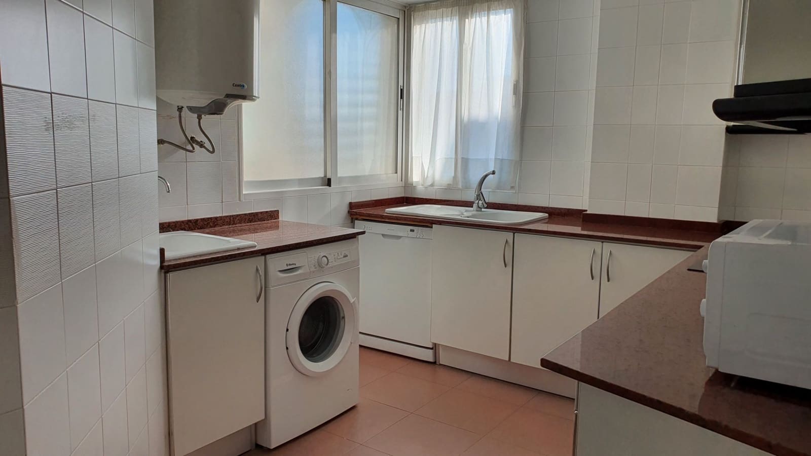 3 Zimmer Strandapartment zu verkaufen in Gandia mit Pool Garage - 400.000 € (Ref: 9409078)