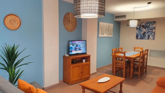 3 bedroom Beach Apartment for sale in Gandia with pool garage - € 400,000 (Ref: 9409078)