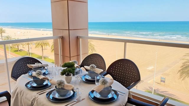 3 bedroom Beach Apartment for sale in Gandia with pool garage - € 400,000 (Ref: 9409078)