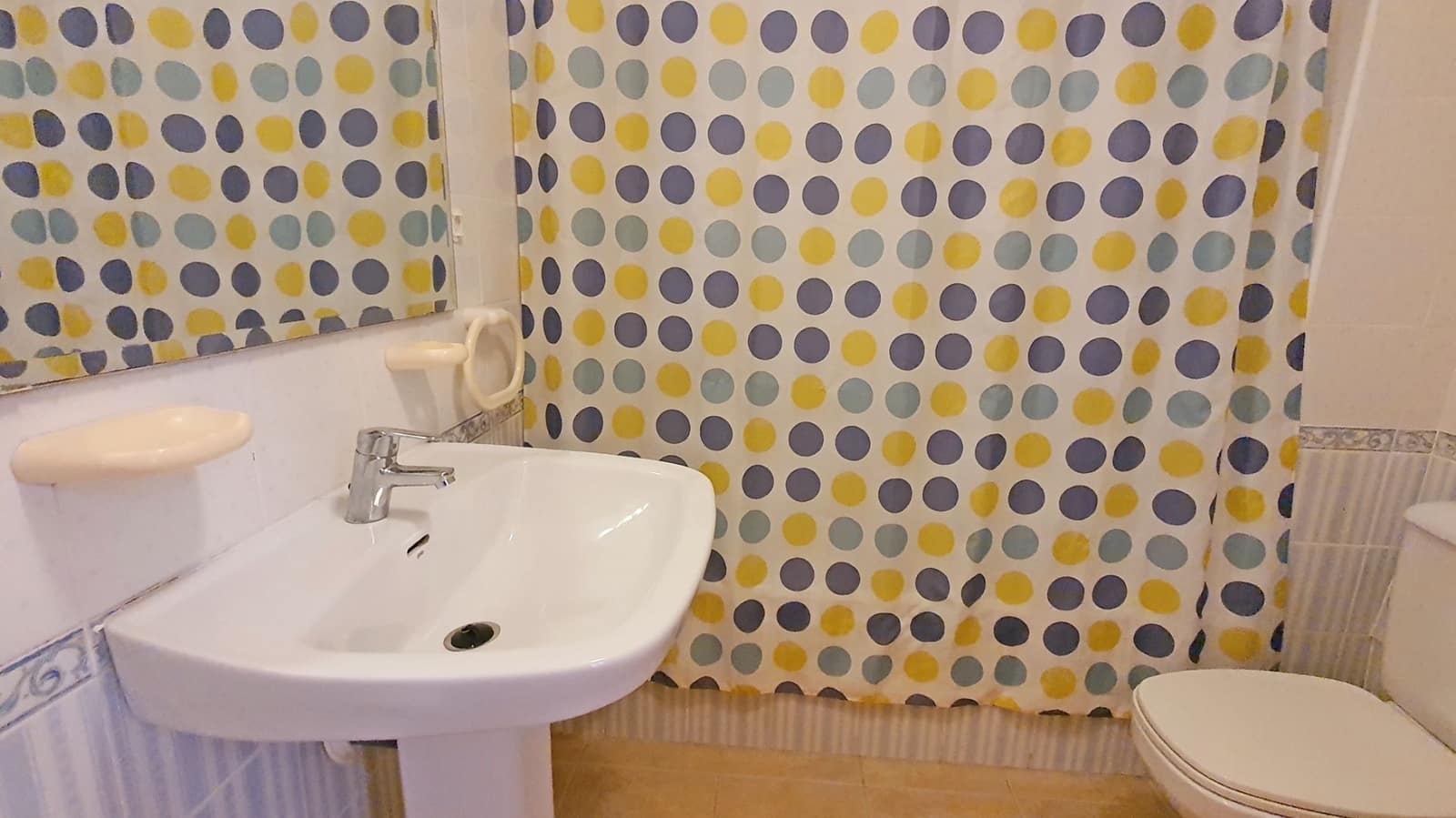 2 slaapkamer Strandappartement te huur in Xeraco met zwembad garage - € 550 (Ref: 9706039)