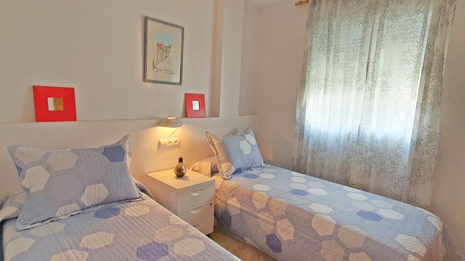 2 slaapkamer Strandappartement te huur in Xeraco met zwembad garage - € 550 (Ref: 9706039)