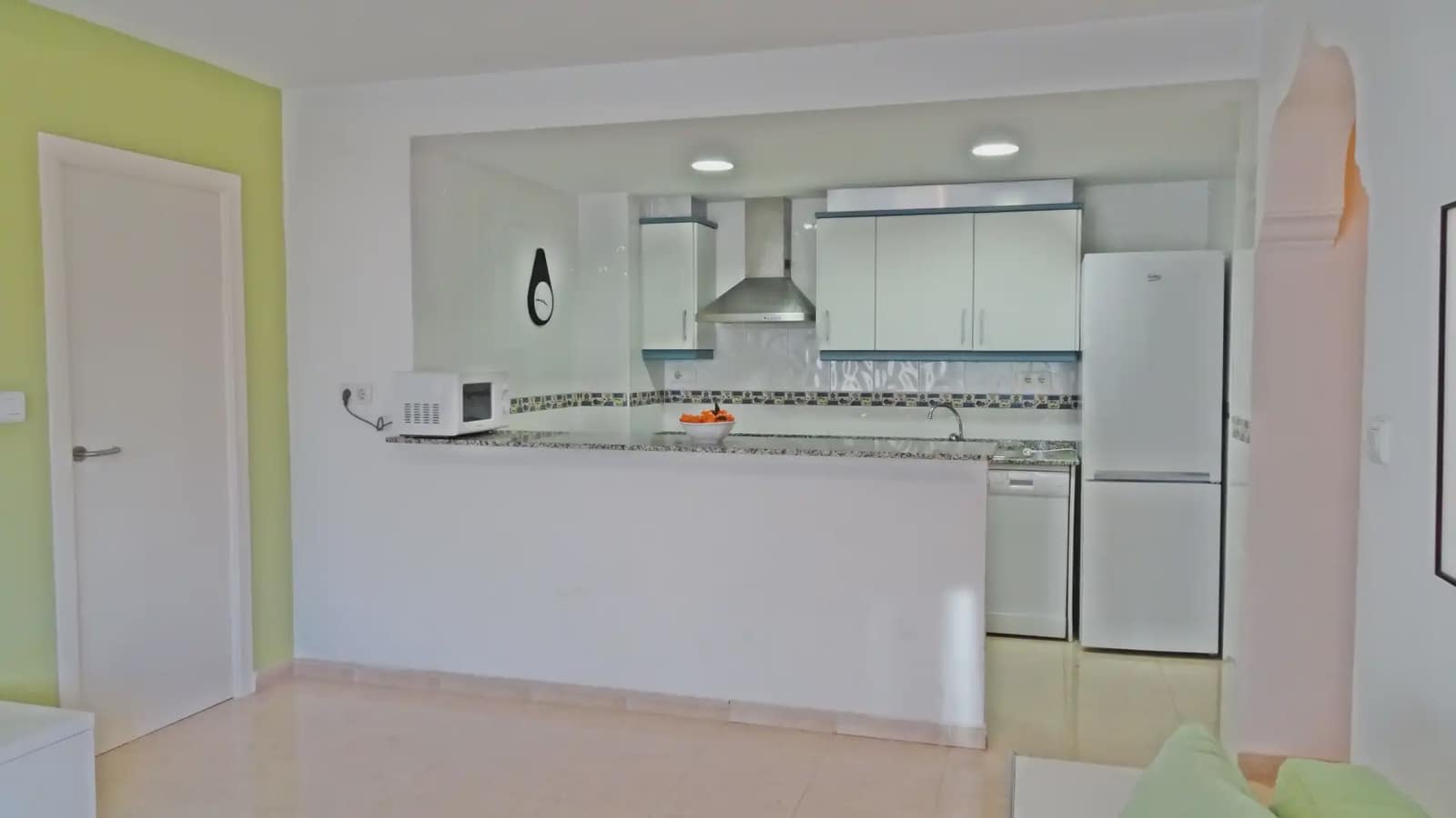 2 soveværelse Strandlejlighed til salg i Gandia med swimmingpool garage - € 340.000 (Ref: 9747702)