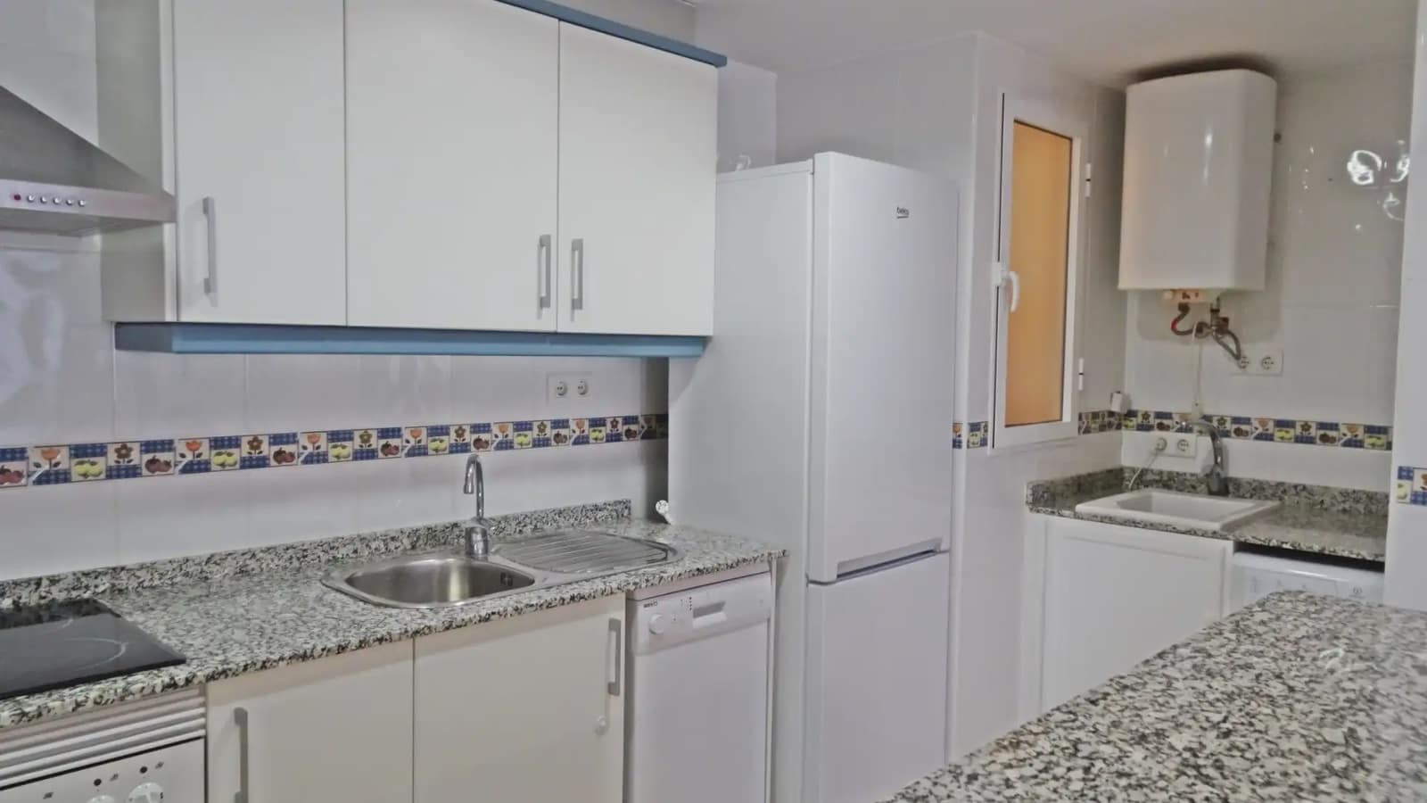 2 soveværelse Strandlejlighed til salg i Gandia med swimmingpool garage - € 340.000 (Ref: 9747702)