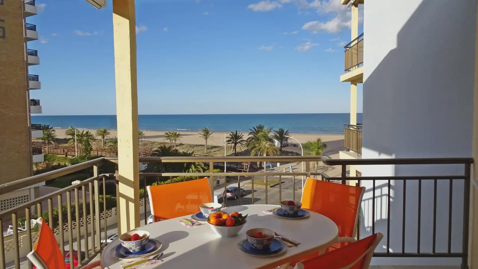 2 soveværelse Strandlejlighed til salg i Gandia med swimmingpool garage - € 340.000 (Ref: 9747702)