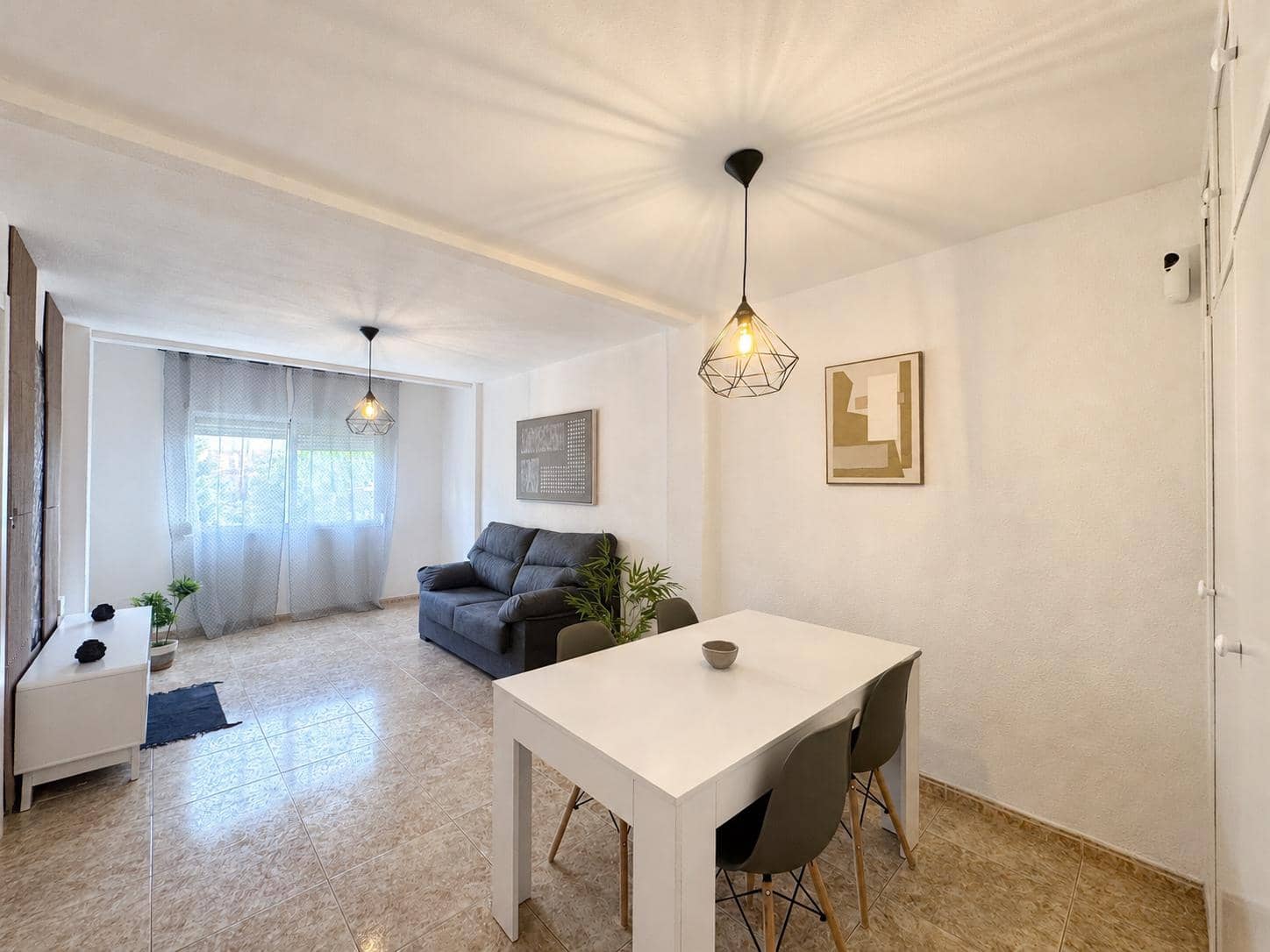 3 sovrum Lägenhet till salu i Alicante stad - 170 000 € (Ref: 10001011)