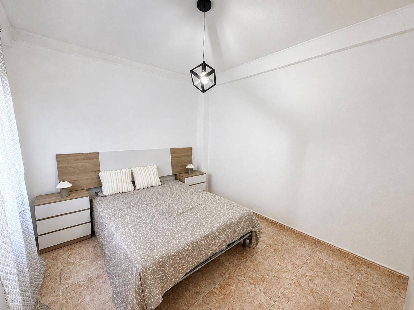 3 sovrum Lägenhet till salu i Alicante stad - 170 000 € (Ref: 10001011)