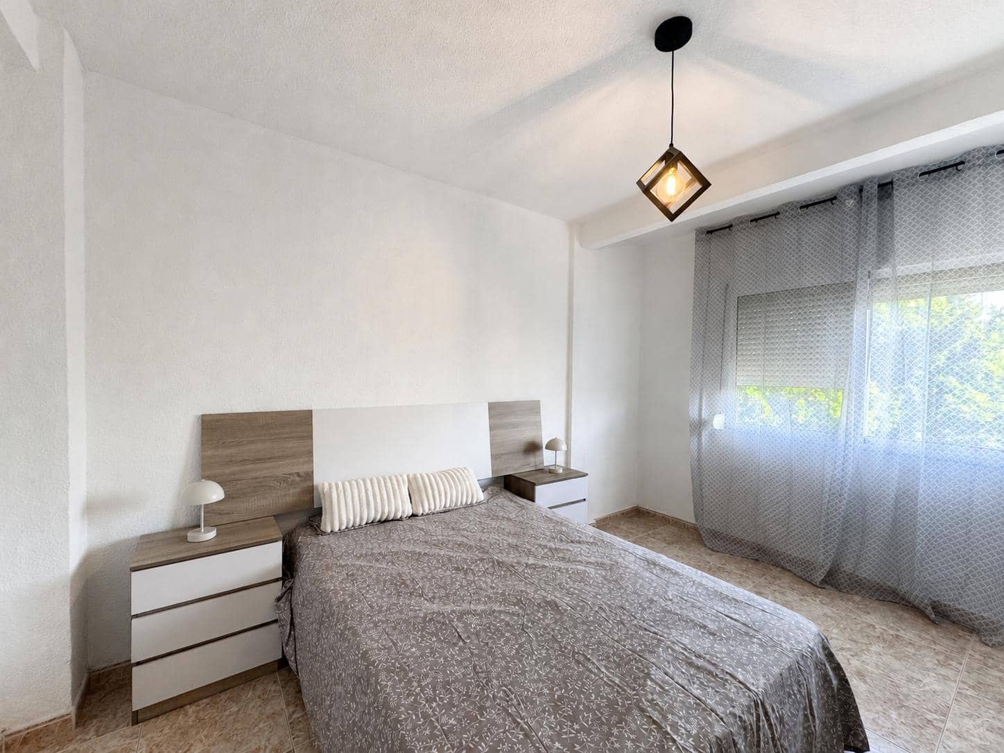 3 sovrum Lägenhet till salu i Alicante stad - 170 000 € (Ref: 10001011)