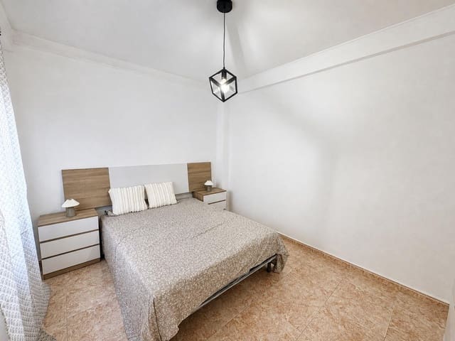 Piso de 3 habitaciones en Alicante / Alacant ciudad en venta - 170.000 € (Ref: 10001011)