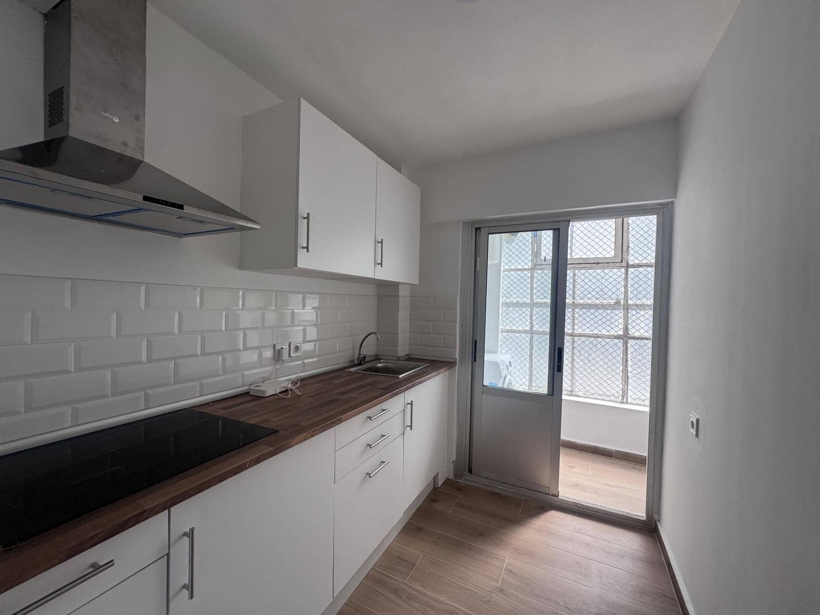 3 Zimmer Wohnung zu verkaufen in Alicante / Alacant Stadt - 96.000 € (Ref: 10023329)