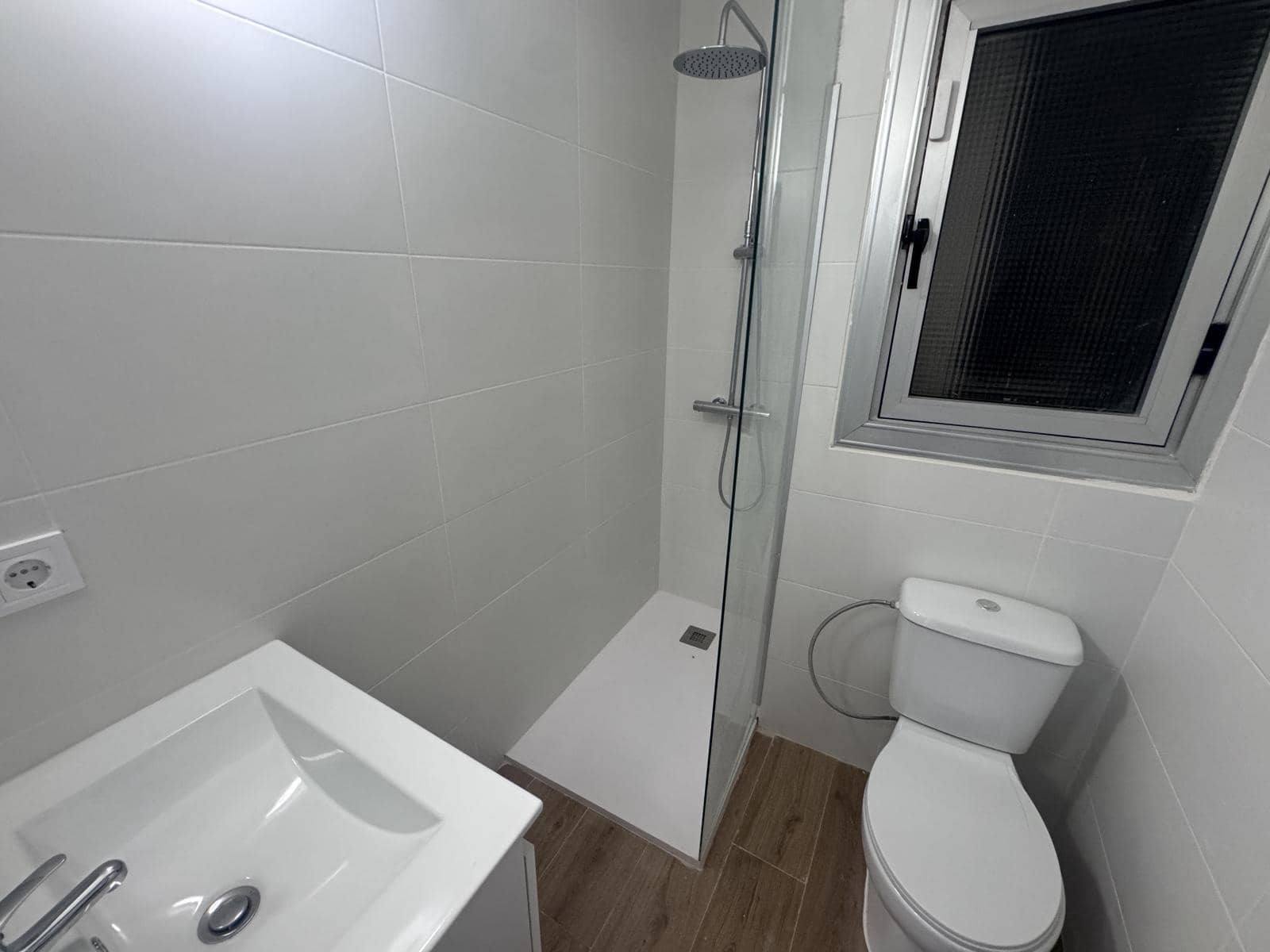 3 Zimmer Wohnung zu verkaufen in Alicante / Alacant Stadt - 96.000 € (Ref: 10023329)