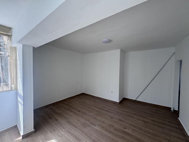 3 Zimmer Wohnung zu verkaufen in Colonia Requena, Alicante / Alacant Stadt - 96.000 € (Ref: 10023329)