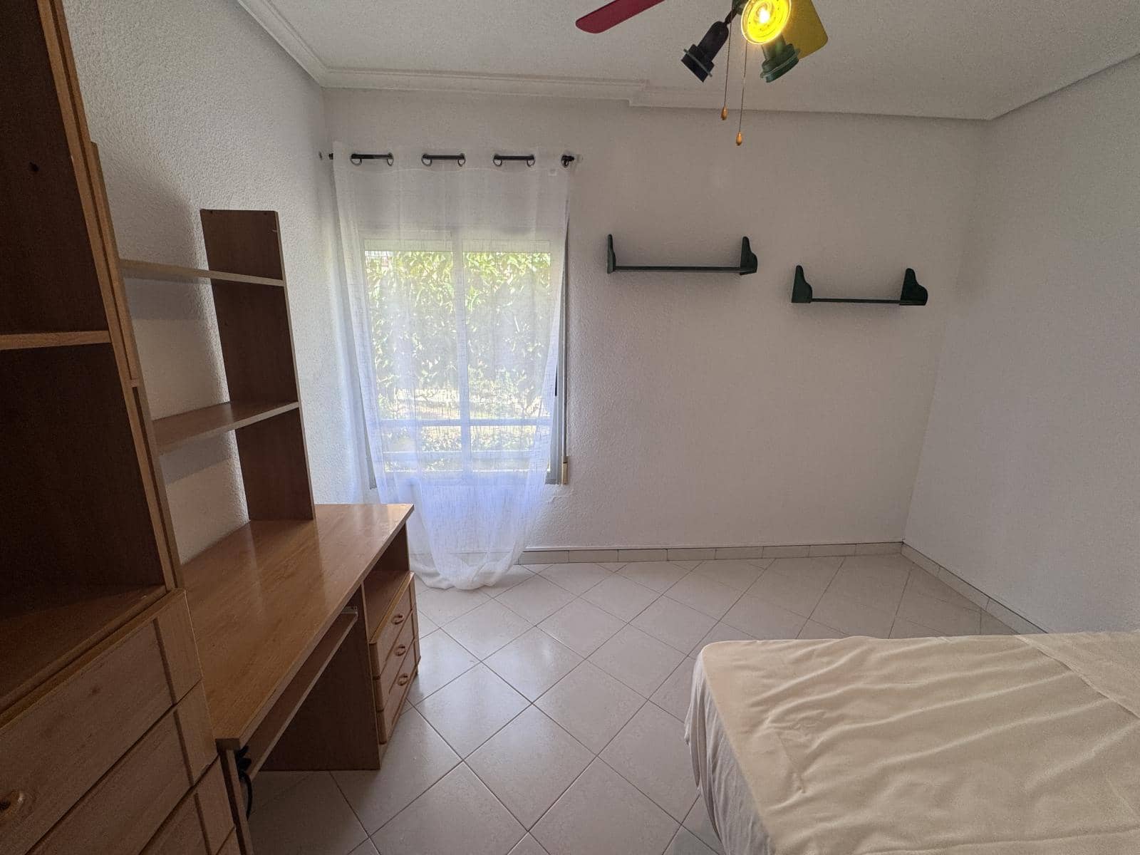 3 sovrum Lägenhet till salu i Alicante stad - 125 000 € (Ref: 10023388)
