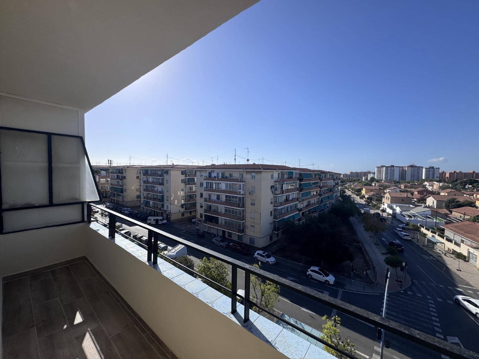3 bedroom Flat for sale in Alicante / Alacant city - € 129,000 (Ref: 10097333)