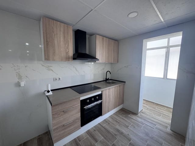 3 slaapkamer Flat te koop in Alicante stad - € 129.000 (Ref: 10097333)