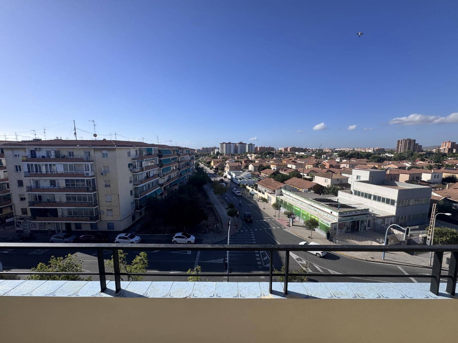 3 bedroom Flat for sale in Alicante / Alacant city - € 129,000 (Ref: 10097333)
