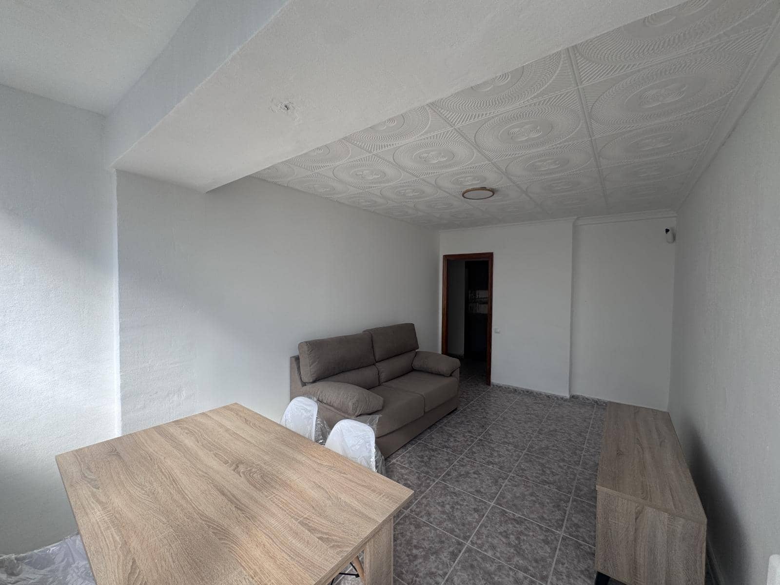 4 Zimmer Wohnung zu verkaufen in Alicante / Alacant Stadt - 115.000 € (Ref: 10130985)