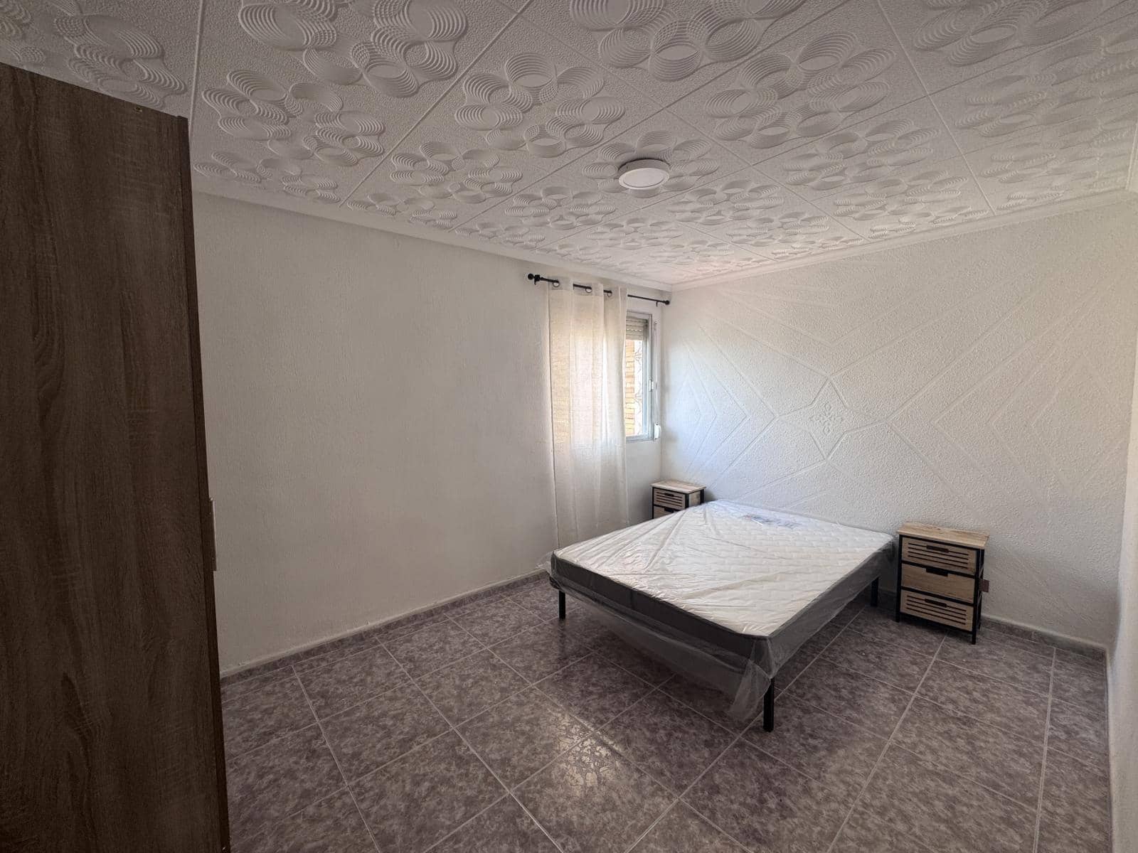 4 Zimmer Wohnung zu verkaufen in Alicante / Alacant Stadt - 115.000 € (Ref: 10130985)