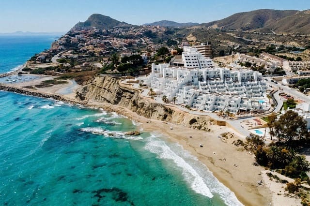 4 soverom Villa til salgs i El Campello med svømmebasseng - € 549 000 (Ref: 10134959)