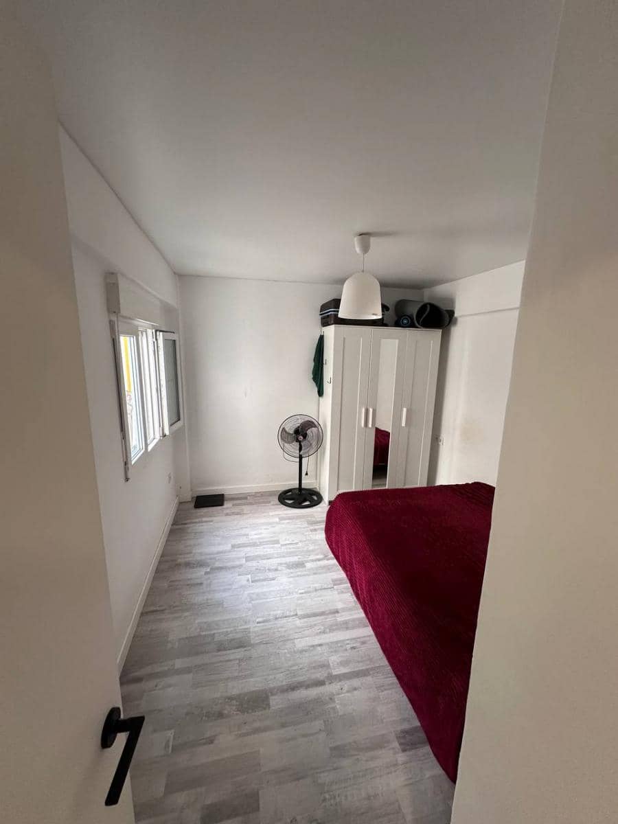 Piso de 3 habitaciones en València ciudad en venta - 185.000 € (Ref: 10176100)