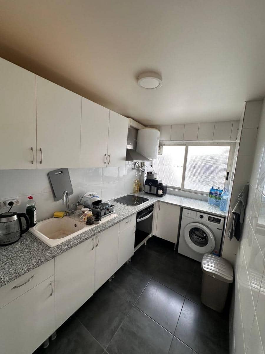 Piso de 3 habitaciones en València ciudad en venta - 185.000 € (Ref: 10176100)