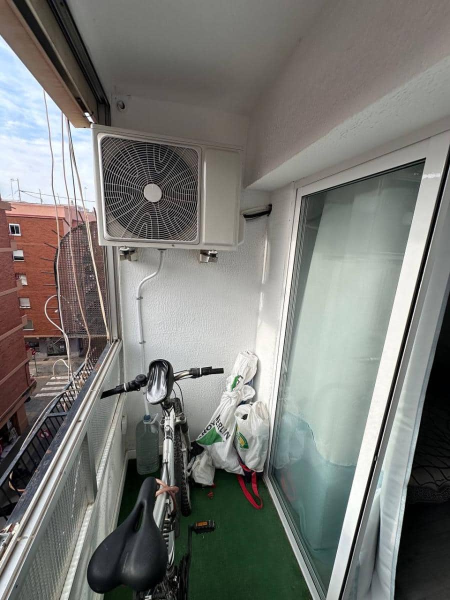 Piso de 3 habitaciones en València ciudad en venta - 185.000 € (Ref: 10176100)