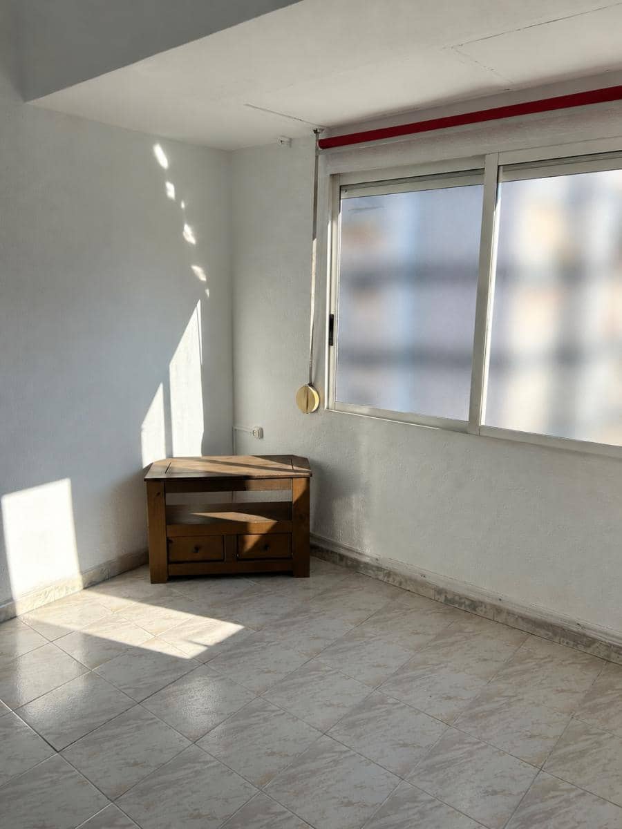 2 Zimmer Wohnung zu verkaufen in Alicante / Alacant Stadt - 109.000 € (Ref: 10177558)
