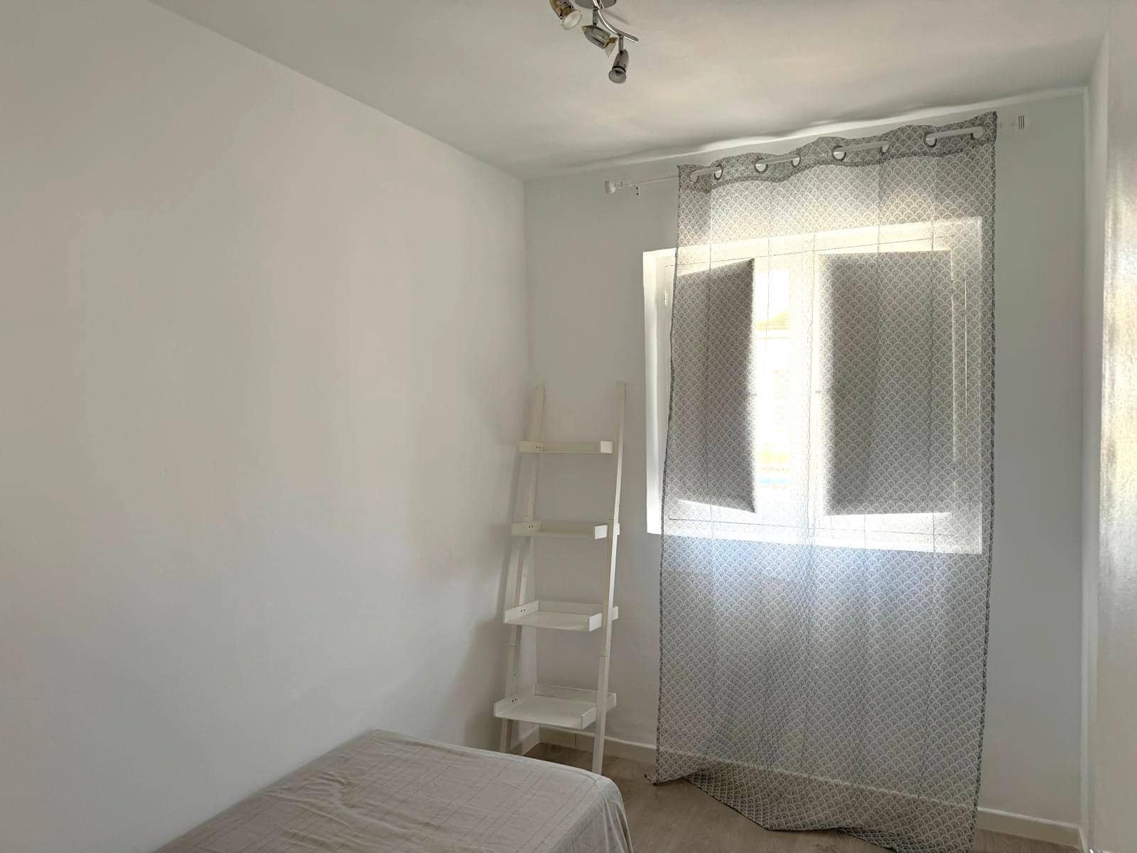 3 soverom Leilighet til salgs i Alicante by - € 87 900 (Ref: 8891439)