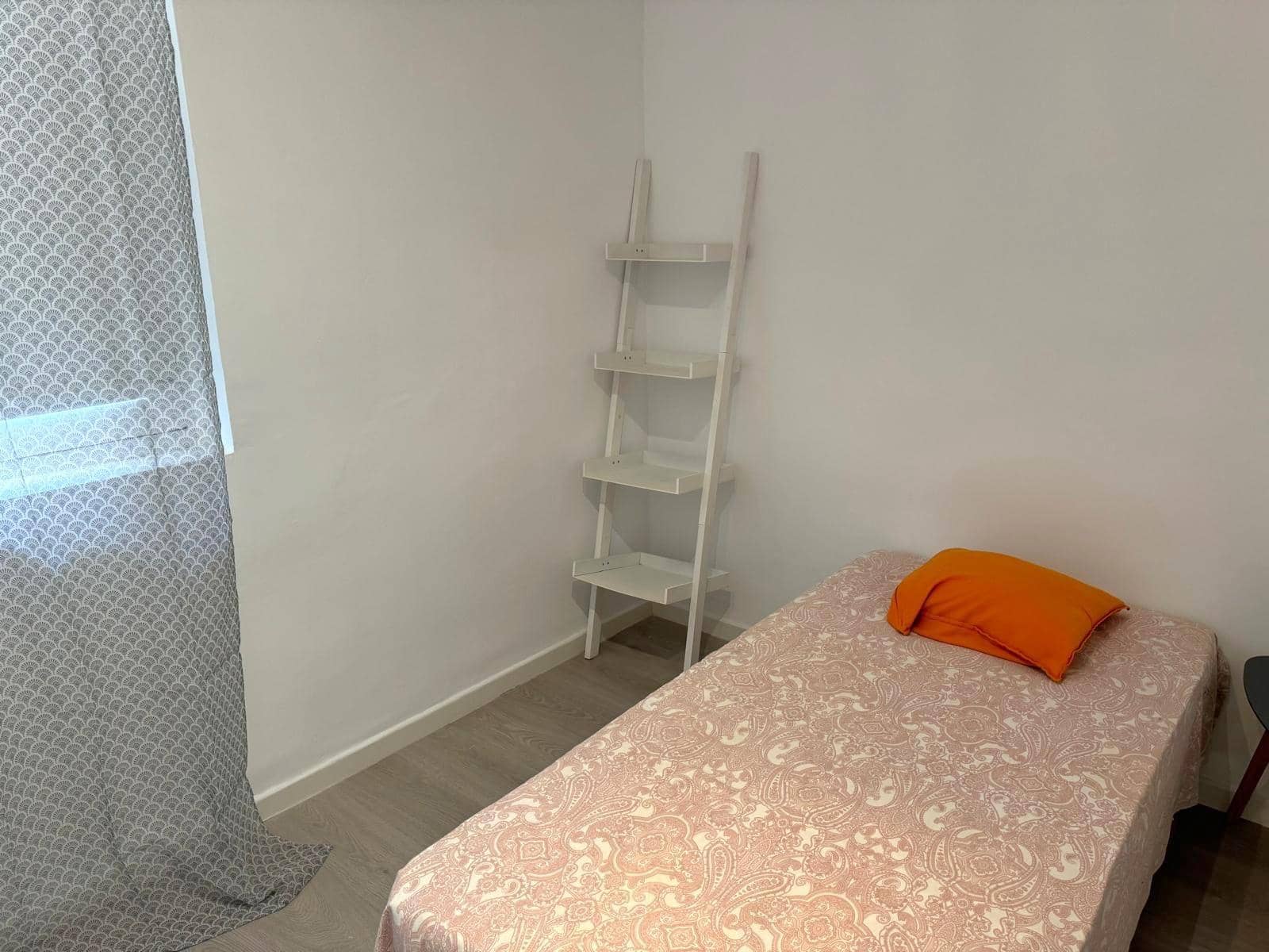 3 soverom Leilighet til salgs i Alicante by - € 87 900 (Ref: 8891439)