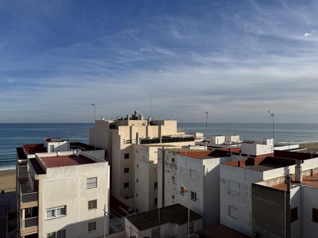 2 slaapkamer Flat te koop in Guardamar Playa, Guardamar del Segura - € 219.000 (Ref: 8931703)