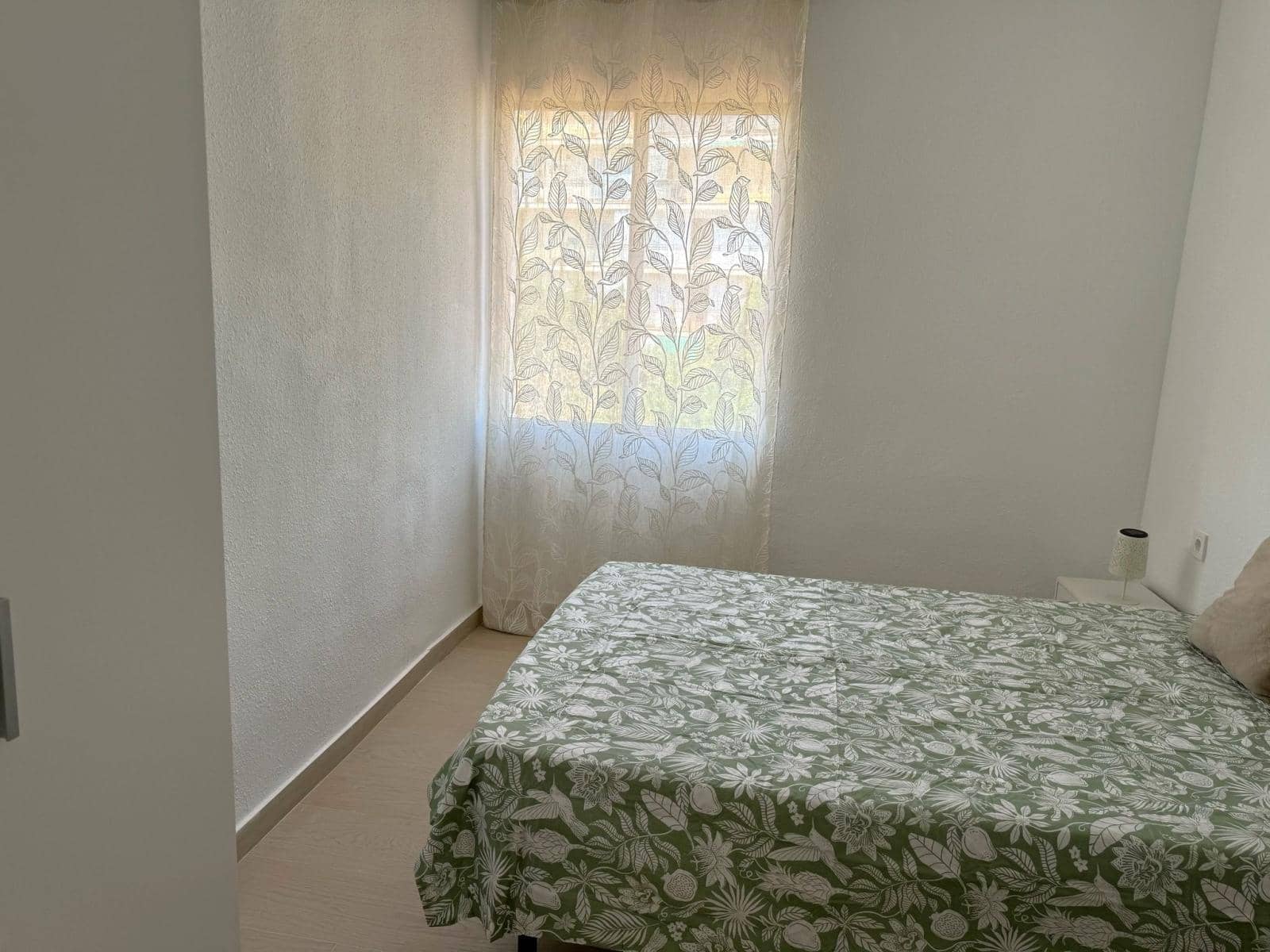 3 bedroom Apartment for sale in Alicante / Alacant city - € 98,900 (Ref: 8967297)