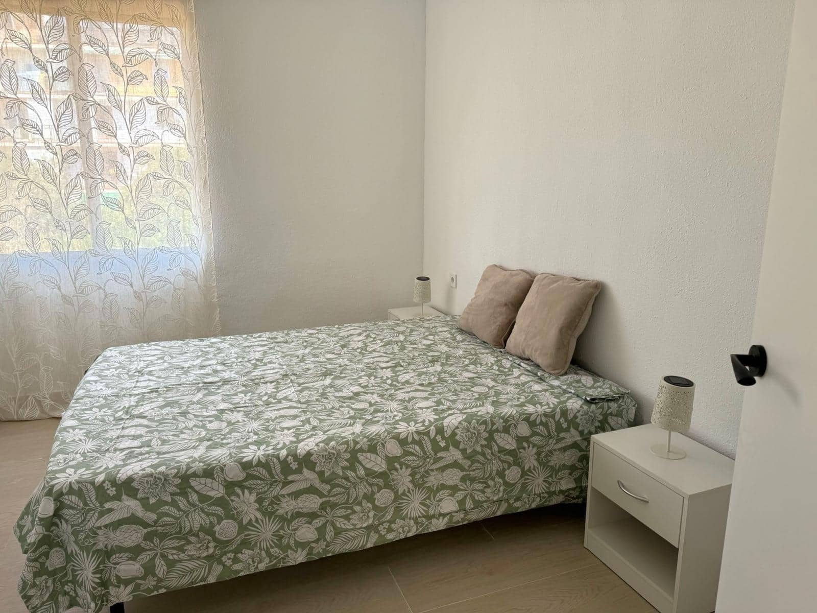 3 bedroom Apartment for sale in Alicante / Alacant city - € 98,900 (Ref: 8967297)