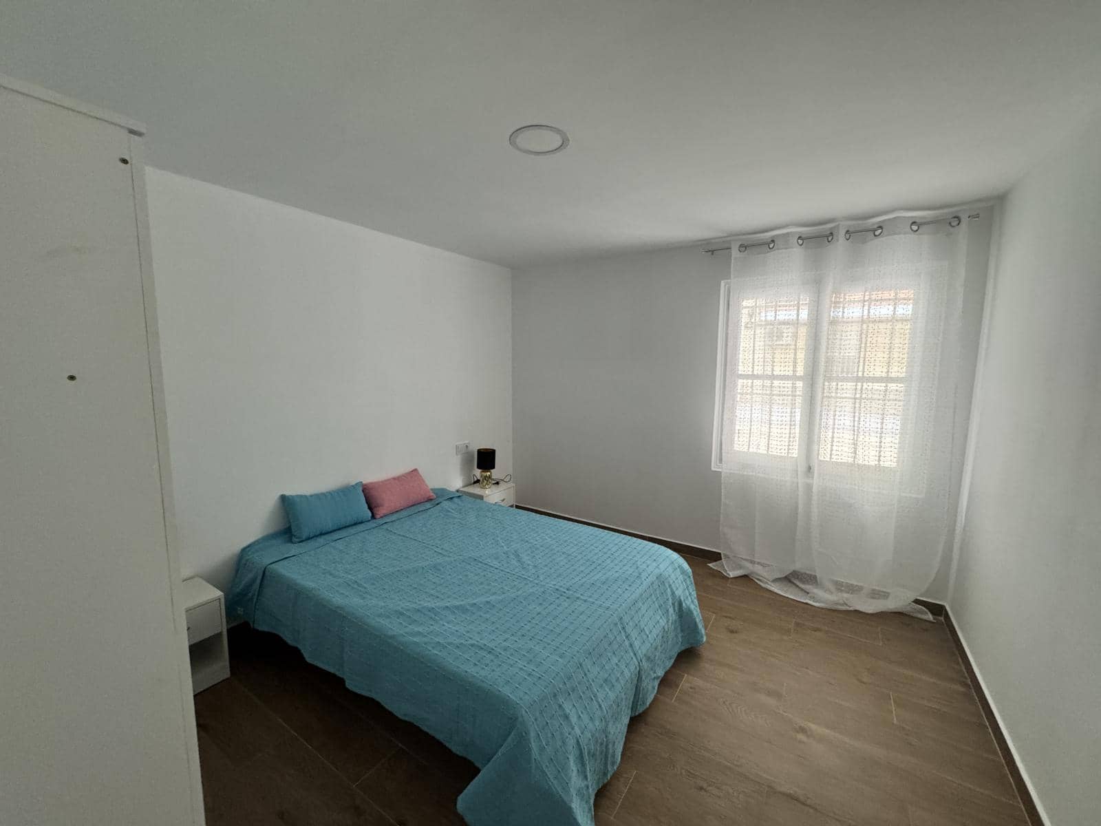 Piso de 3 habitaciones en Alicante / Alacant ciudad en venta - 105.900 € (Ref: 9142482)