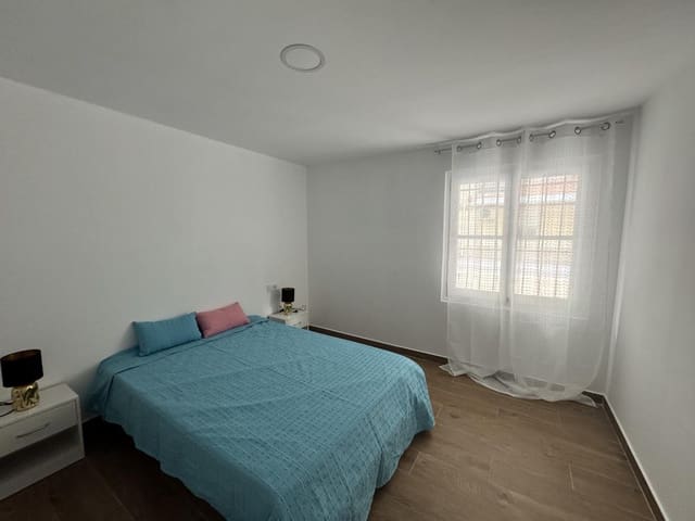 Piso de 3 habitaciones en Alicante / Alacant ciudad en venta - 105.900 € (Ref: 9142482)