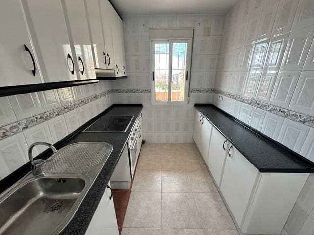 2 soveværelse Lejlighed til salg i Juan XXIII, Alicante by - € 174.900 (Ref: 9142484)