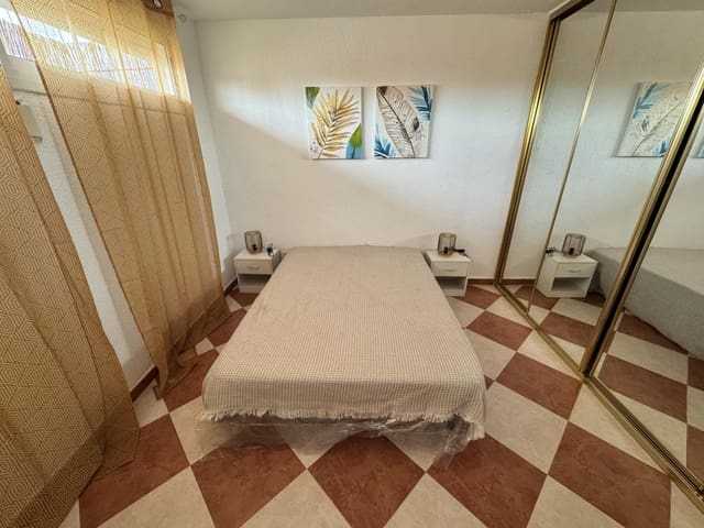 2 soveværelse Lejlighed til salg i Juan XXIII, Alicante by - € 174.900 (Ref: 9142484)