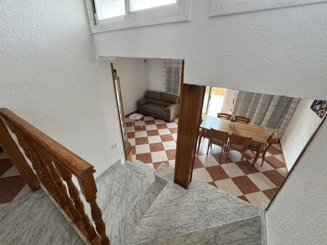 2 soveværelse Lejlighed til salg i Juan XXIII, Alicante by - € 174.900 (Ref: 9142484)