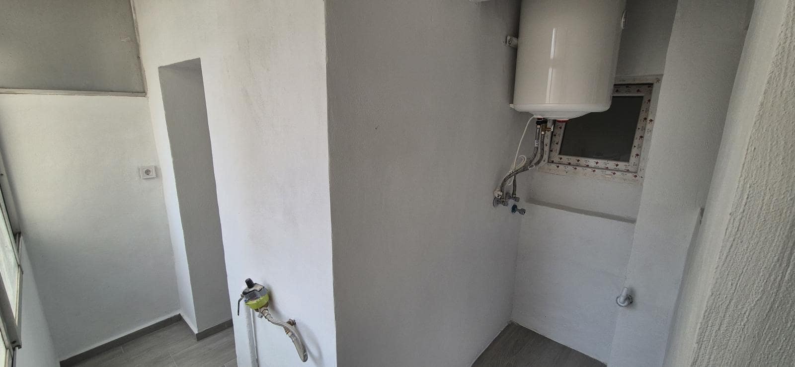 4 Zimmer Apartment zu verkaufen in Alicante / Alacant Stadt - 119.900 € (Ref: 9306913)