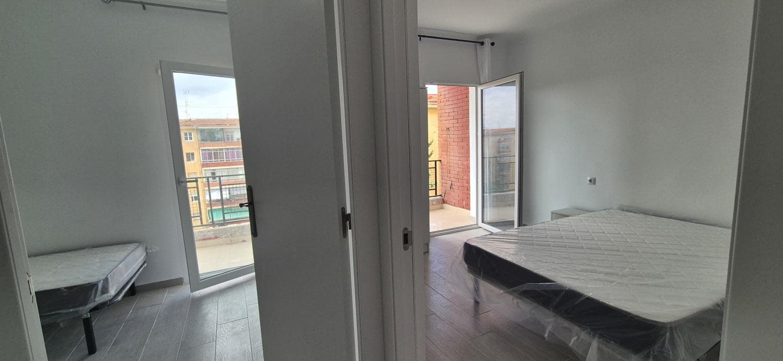 4 Zimmer Apartment zu verkaufen in Alicante / Alacant Stadt - 119.900 € (Ref: 9306913)