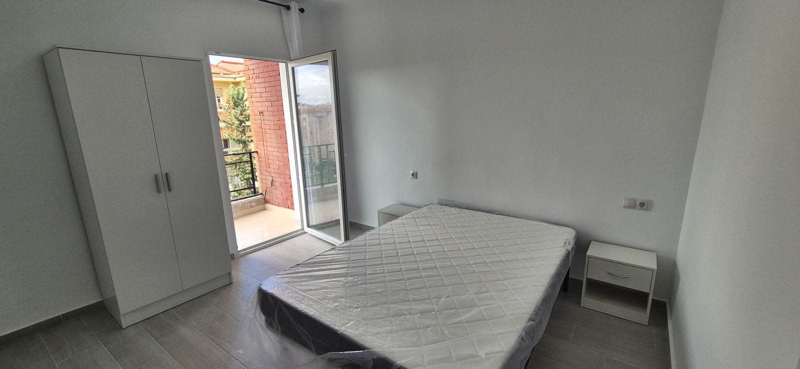4 Zimmer Apartment zu verkaufen in Alicante / Alacant Stadt - 119.900 € (Ref: 9306913)